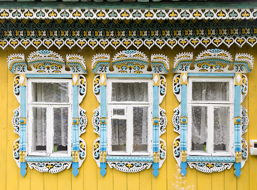 Резной оконный наличник
